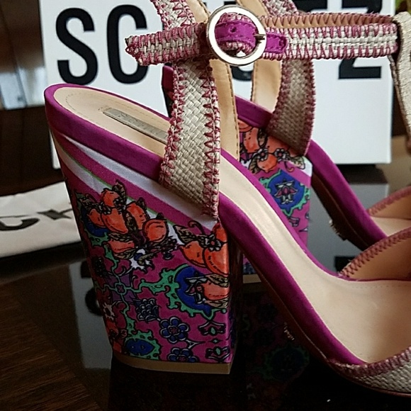 Schutz sandals, 4" floral silk heel. - Picture 3 of 8